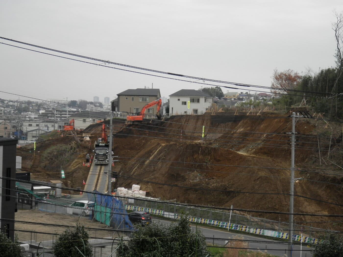 都市計画道路宮内新横浜線（新吉田地区）街路整備工事（その1)